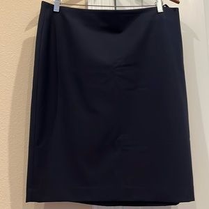 Jones New York Collection Platinum Navy Blue pencil skirt. Excellent condition